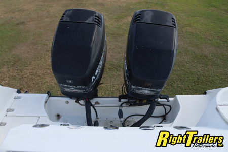 Used 1998 260 Outrage Boston Whaler Center Console