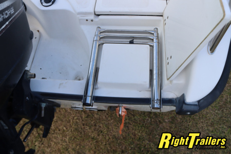 Used 1998 260 Outrage Boston Whaler Center Console