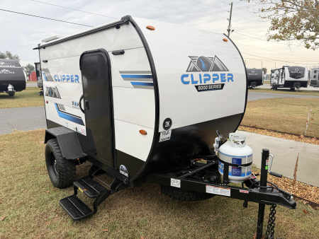 New 2026 Coachmen Clipper 8000ROK Travel Trailer