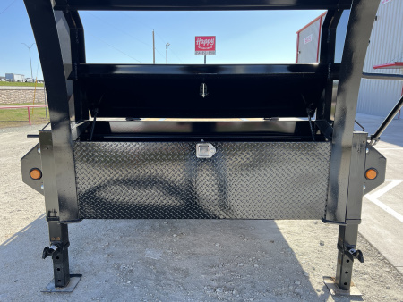 New 2026 PJ 102"x40' GN Low-Pro Flatbed w/ Singles - LS