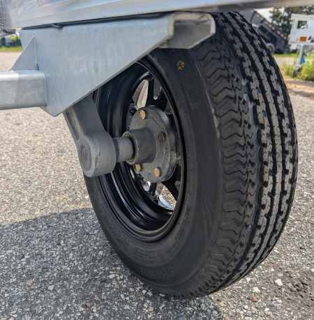 New 2025 Triton Trailers SINGLE ELITE JET SKI TRAILER