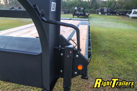 New 2026 8.5X25 PJ Gooseneck Equipment Trailer