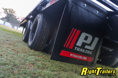 New 2026 8.5X32 PJ Trailers Gooseneck Equipment Trailer