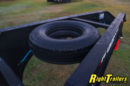 New 2026 8.5X32 PJ Trailers Gooseneck Equipment Trailer