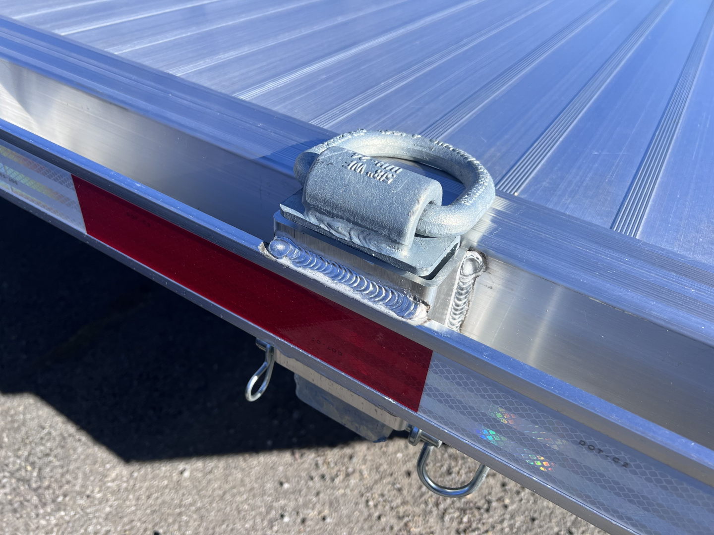 New 2025 EBY 8.5X25 14K Deckover Trailer