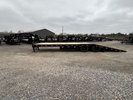 New 2026 Load Trail Hydraulic Dovetail Gooseneck Trailer | 102" x 32' 25.9K GVWR