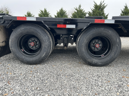 New 2026 Load Trail 102"x25' 24k Gooseneck Flatbed Trailer