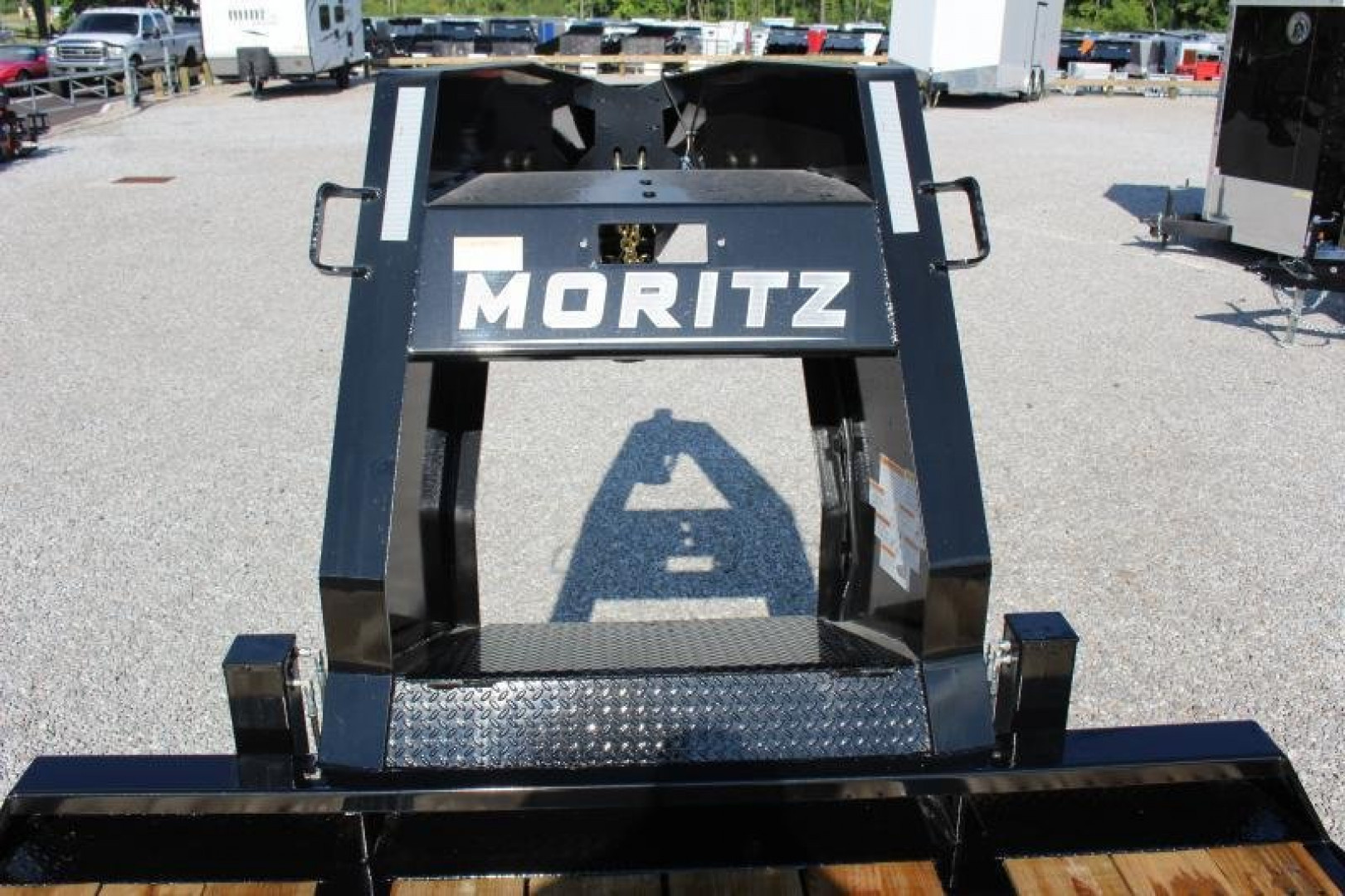 New 2026 Moritz FDGH Hydraulic Tail 32' GOOSENECK Deckover Flatbed Trailer- 25900# GVW