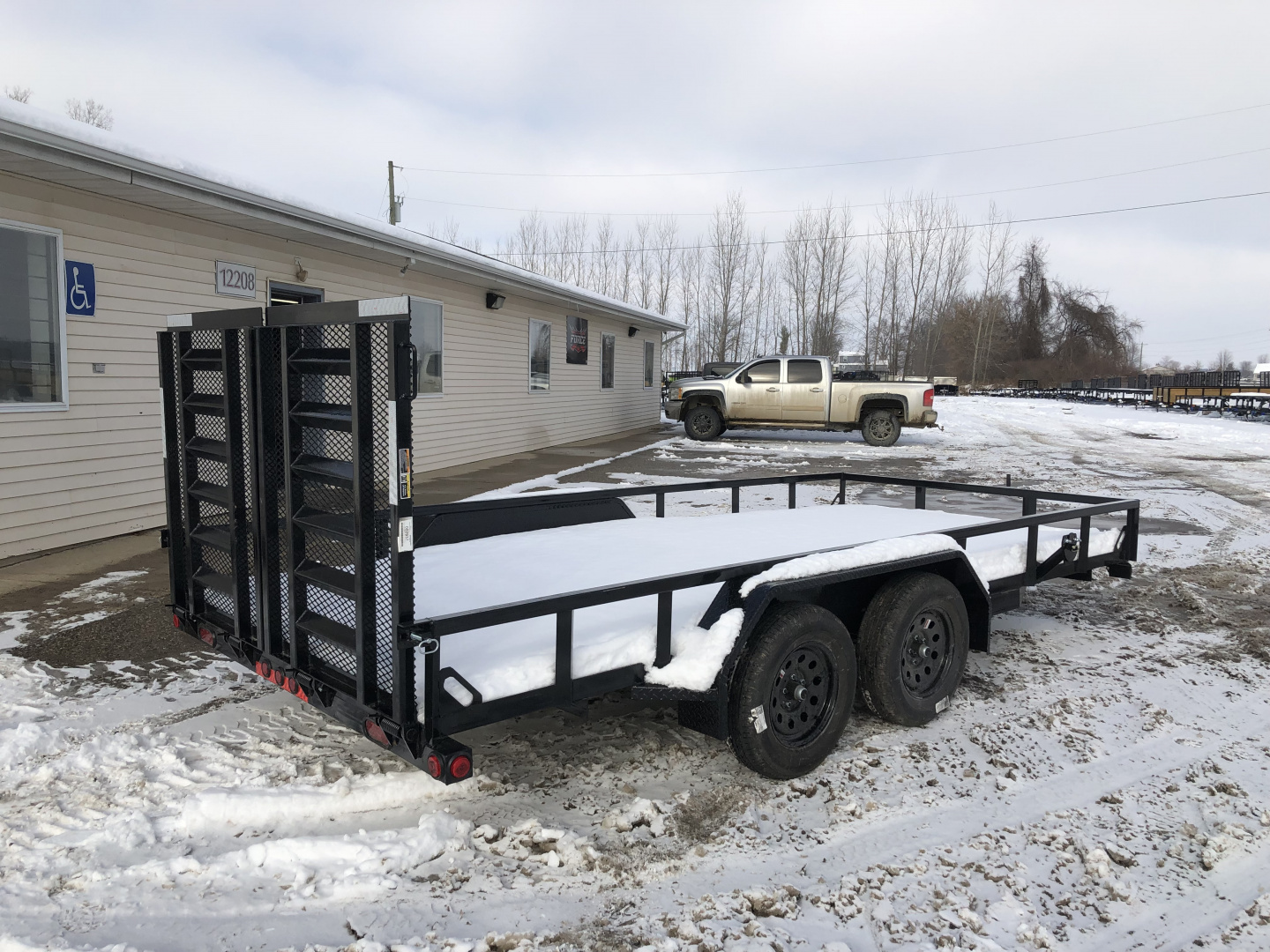 New 2026 Load Trail 16' W/ SPLIT REAR GATE Landscape Trailer