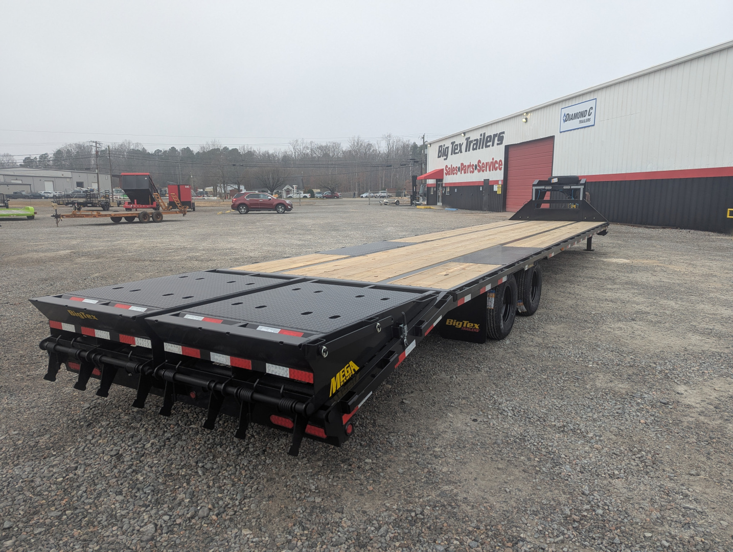 New 2026 Big Tex Trailers 35+5 25GN Heavy Duty Tandem Dual Wheel Gooseneck w/ Mega Ramps 25900 GVWR Flatbed Trailer