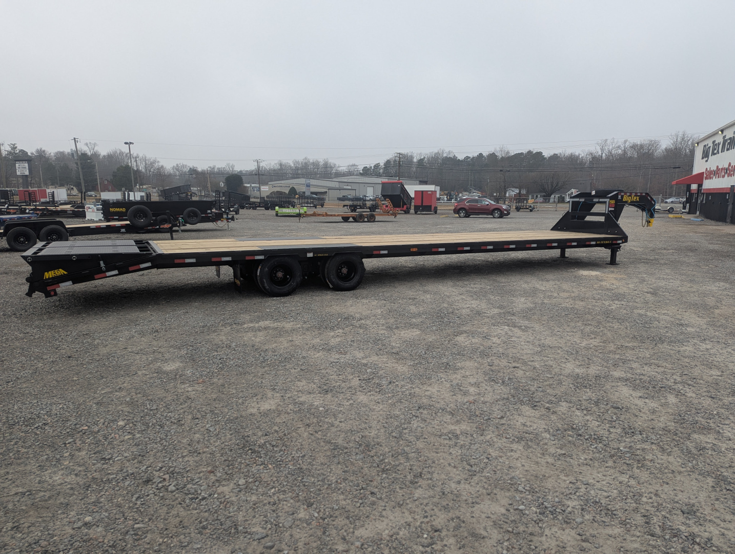 New 2026 Big Tex Trailers 35+5 25GN Heavy Duty Tandem Dual Wheel Gooseneck w/ Mega Ramps 25900 GVWR Flatbed Trailer