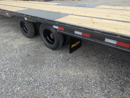 New 2026 Big Tex Trailers 35+5 25GN Heavy Duty Tandem Dual Wheel Gooseneck w/ Mega Ramps 25900 GVWR Flatbed Trailer