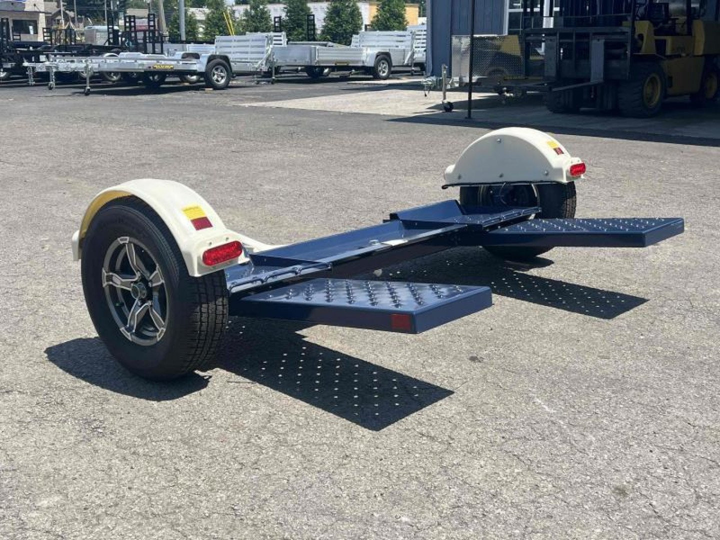 New 2026 Master Tow Model 80THD-EB Electric Brakes Tow Dolly