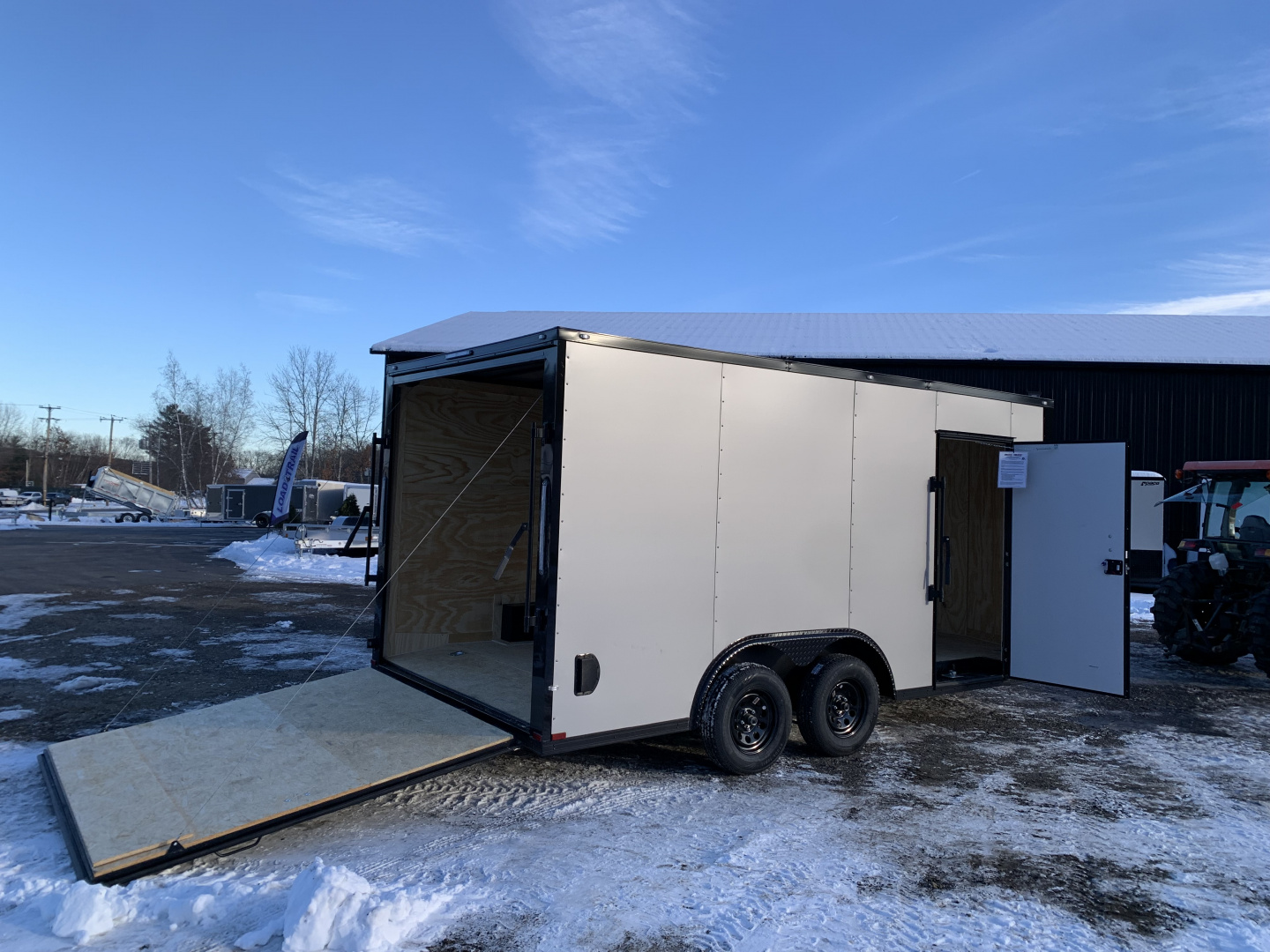 New 2026 SPARTAN 8.5X16 + 2ft V nose/ 7' Int Height/ 16" OC Construction / BLACKOUT/ Ext Tongue/ Polycore - 7000GVW