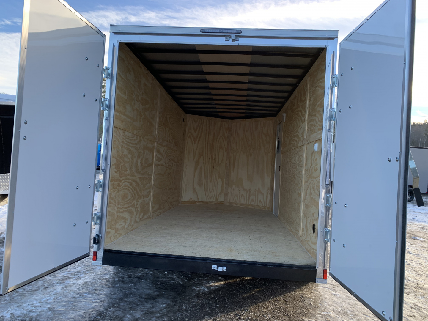 New 2026 Spartan 7X14 +2ft V-nose/7' interior height /Polycore Exterior / Barn Door - 7000GVW