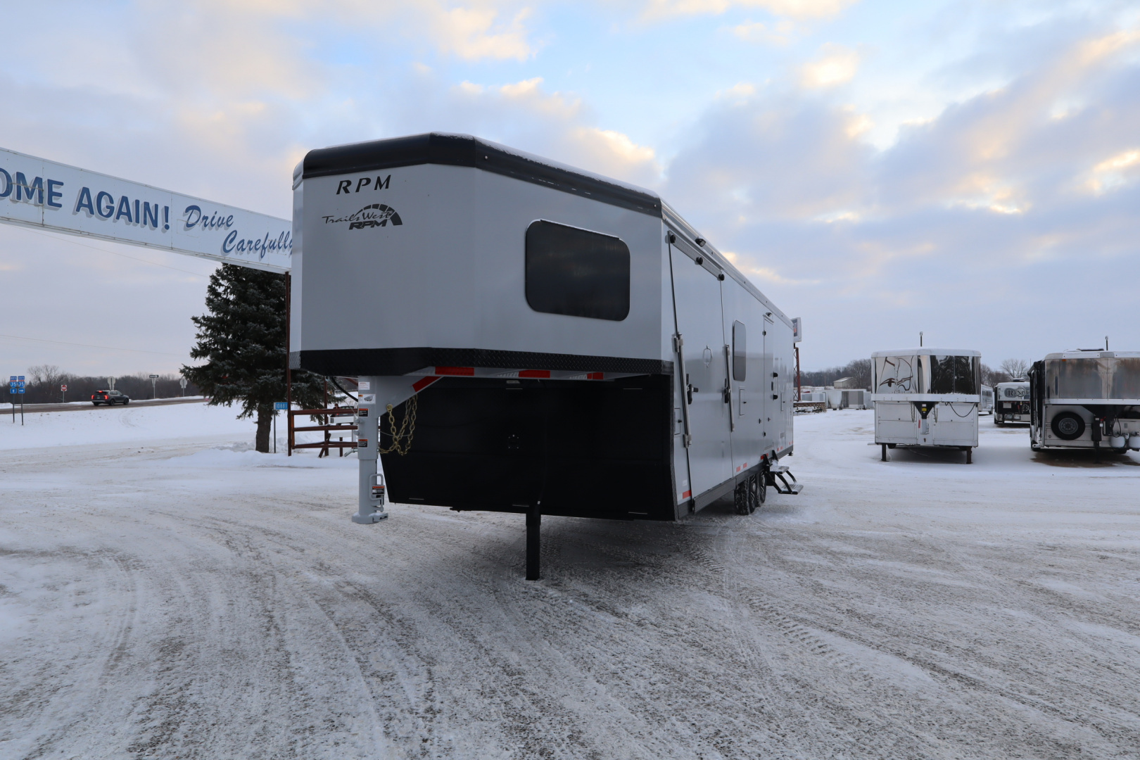 New 2026 Trails West 28' RPM 28' Snowmobile Trailer