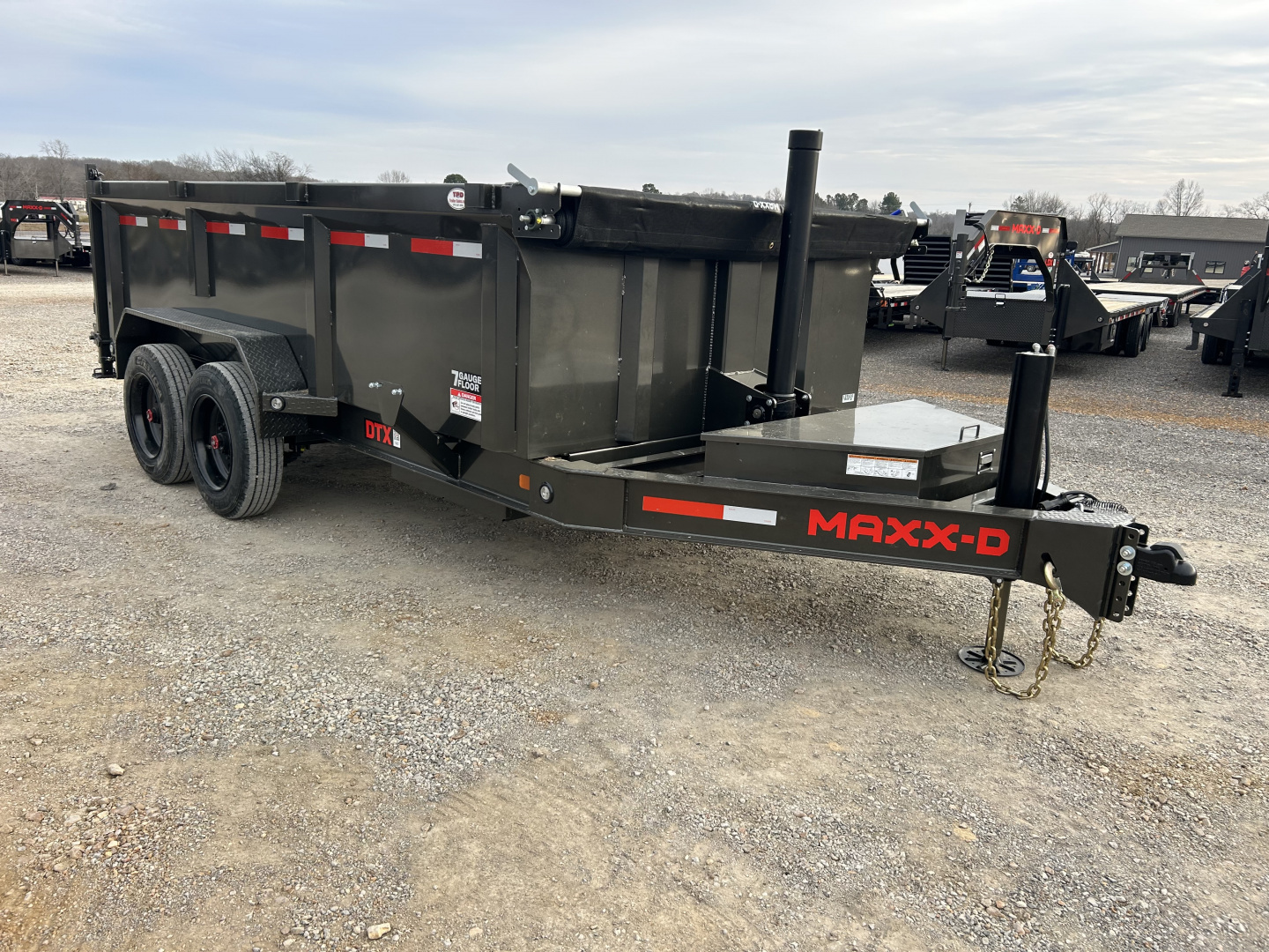 New 2026 MAXXD Dump Trailer | 14' x 83" 17.5K GVWR