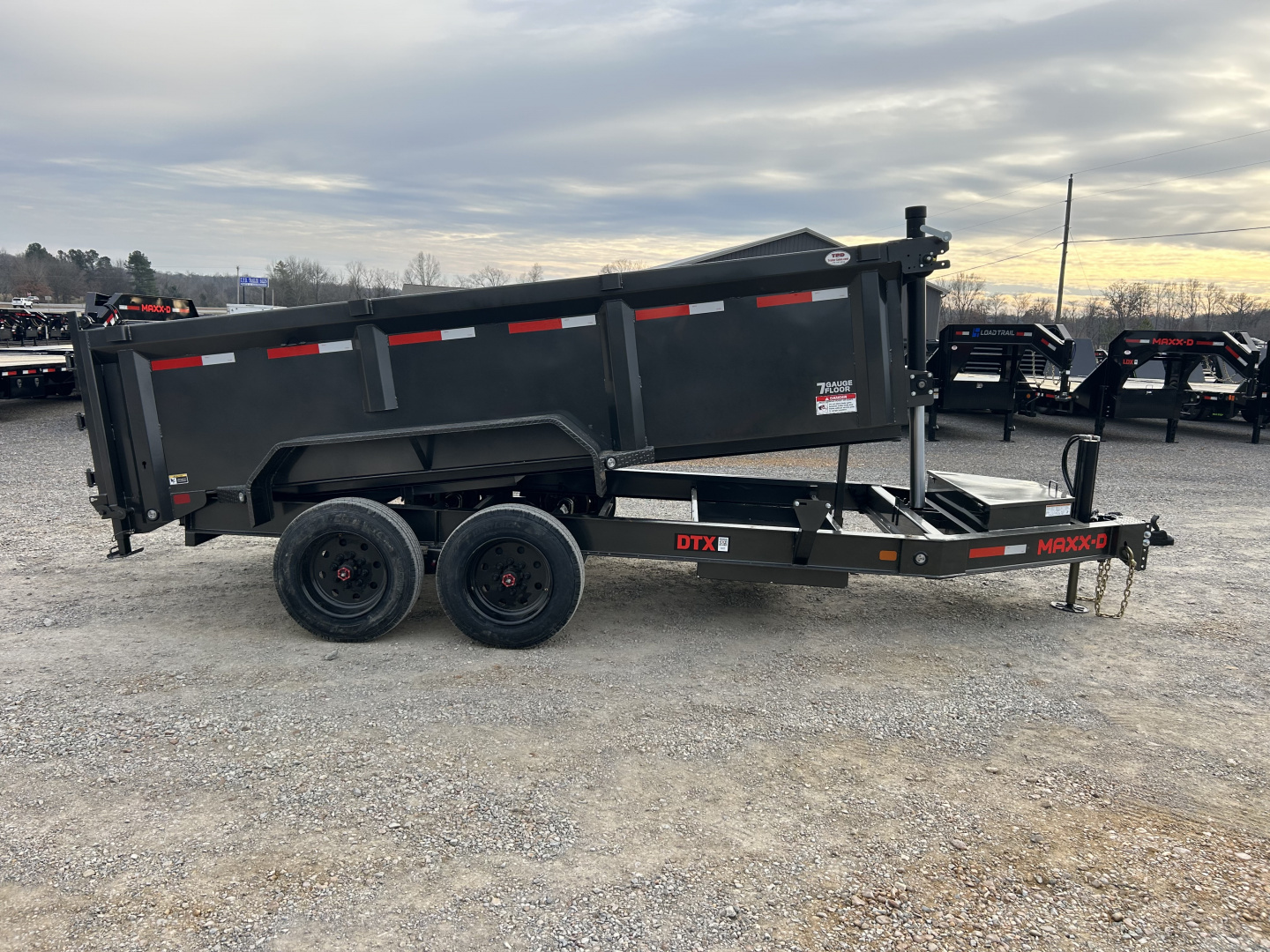 New 2026 MAXXD Dump Trailer | 14' x 83" 17.5K GVWR