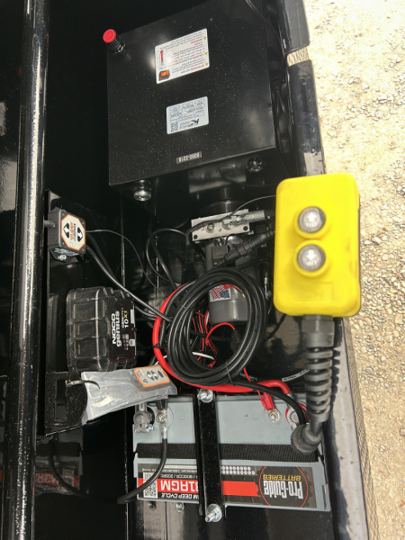 New 2026 MAXXD Gooseneck Dump Trailer | 83" x 16' | 18K GVWR