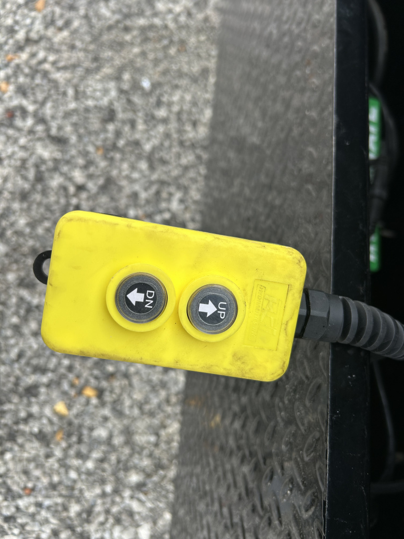 New 2026 Load Trail Gooseneck Dump Trailer | 83" x 16' 21K GVWR