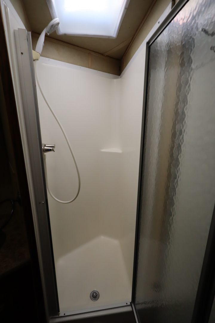 Used 2012 Bison Trailers 4 Place LQ Bunkbed Horse Trailer