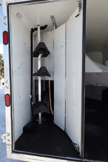 Used 2012 Bison Trailers 4 Place LQ Bunkbed Horse Trailer