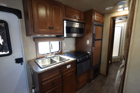 Used 2012 Bison Trailers 4 Place LQ Bunkbed Horse Trailer