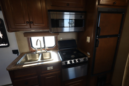 Used 2012 Bison Trailers 4 Place LQ Bunkbed Horse Trailer