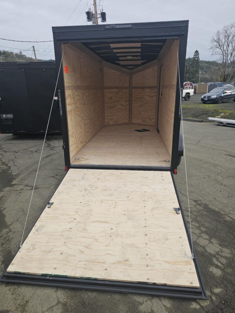 New ENCLOSED CARGO 2026 Continental VHW612SA 3500 GVWR BLACK PACKAGE LOADED RAMP