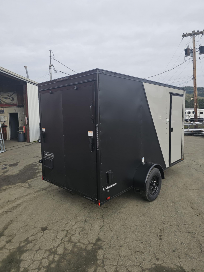 New ENCLOSED CARGO 2026 Continental VHW612SA 3500 GVWR BLACK PACKAGE LOADED RAMP