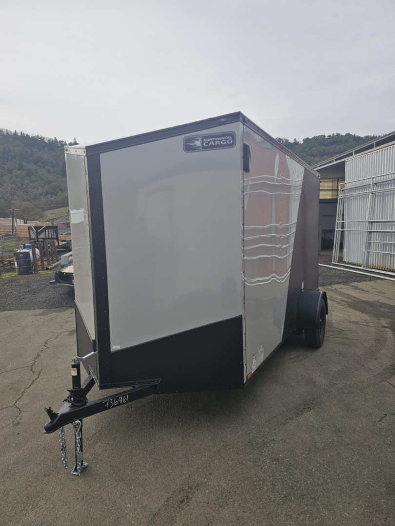 New ENCLOSED CARGO 2026 Continental VHW612SA 3500 GVWR BLACK PACKAGE LOADED RAMP