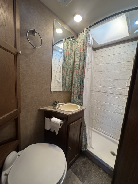 Used 2016 Coachmen Leprechaun Class C