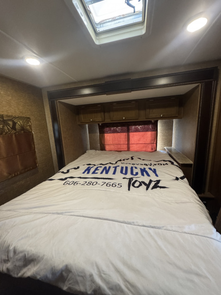 Used 2016 Coachmen Leprechaun Class C