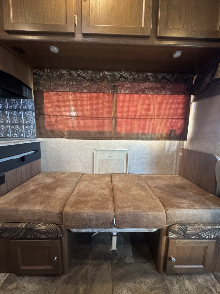 Used 2016 Coachmen Leprechaun Class C
