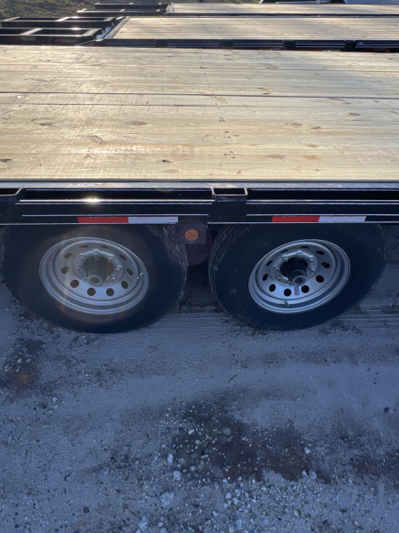 New 2026 Native Trailers 97X30 GN 14K Flatbed Trailer