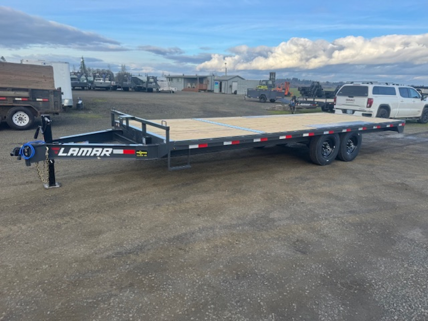 New 2026 LAMAR TRAILERS F8 102x22 14K Deckover Trailer