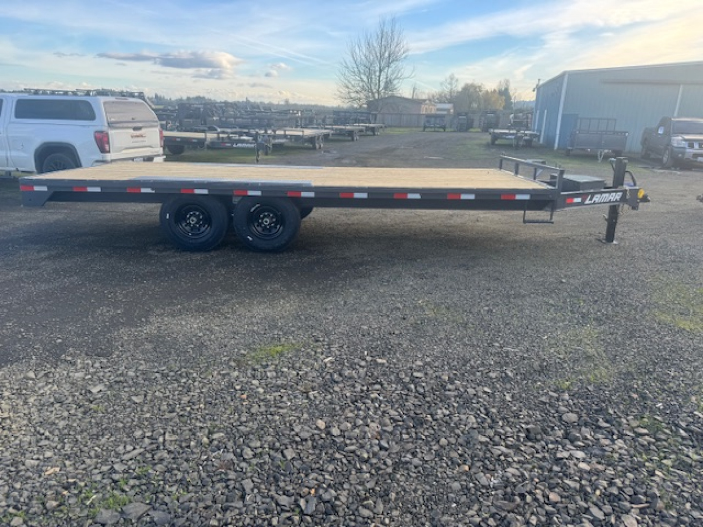 New 2026 LAMAR TRAILERS F8 102x20 14K Deckover Trailer