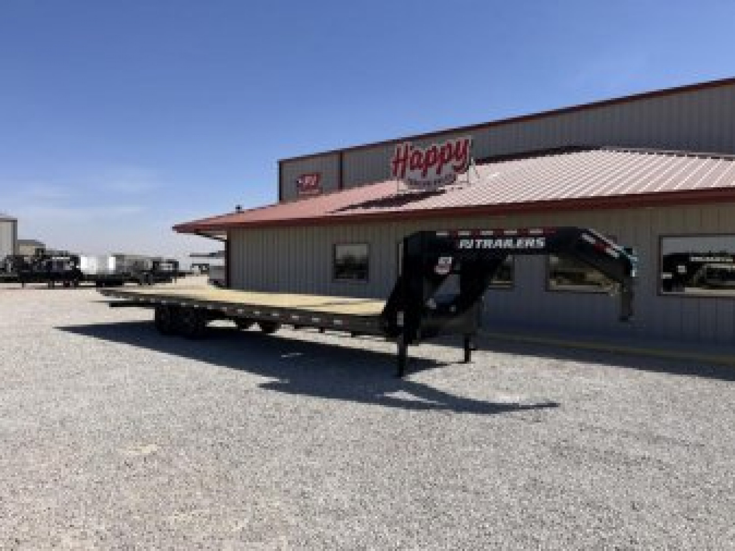 New 2026 PJ 102"x28' Gooseneck Deckover Hydraulic Tilt Trailer – T8