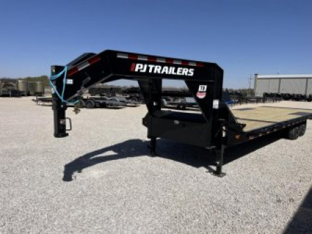 New 2026 PJ 102"x28' Gooseneck Deckover Hydraulic Tilt Trailer – T8