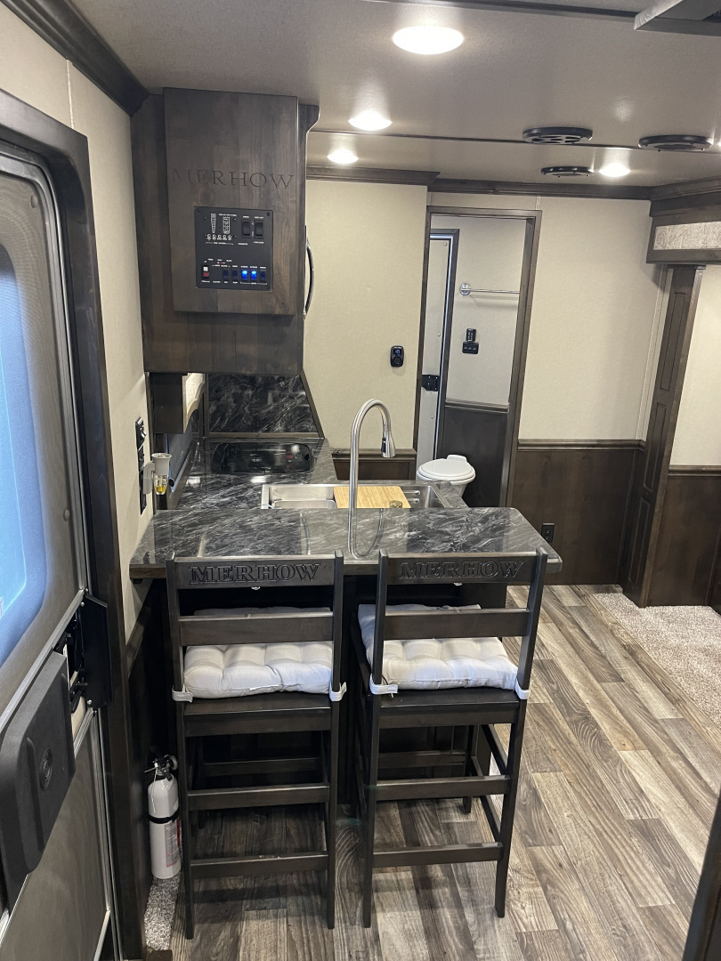 Used 2025 Merhow Trailers SUMMIT 8314 DA Horse Trailer