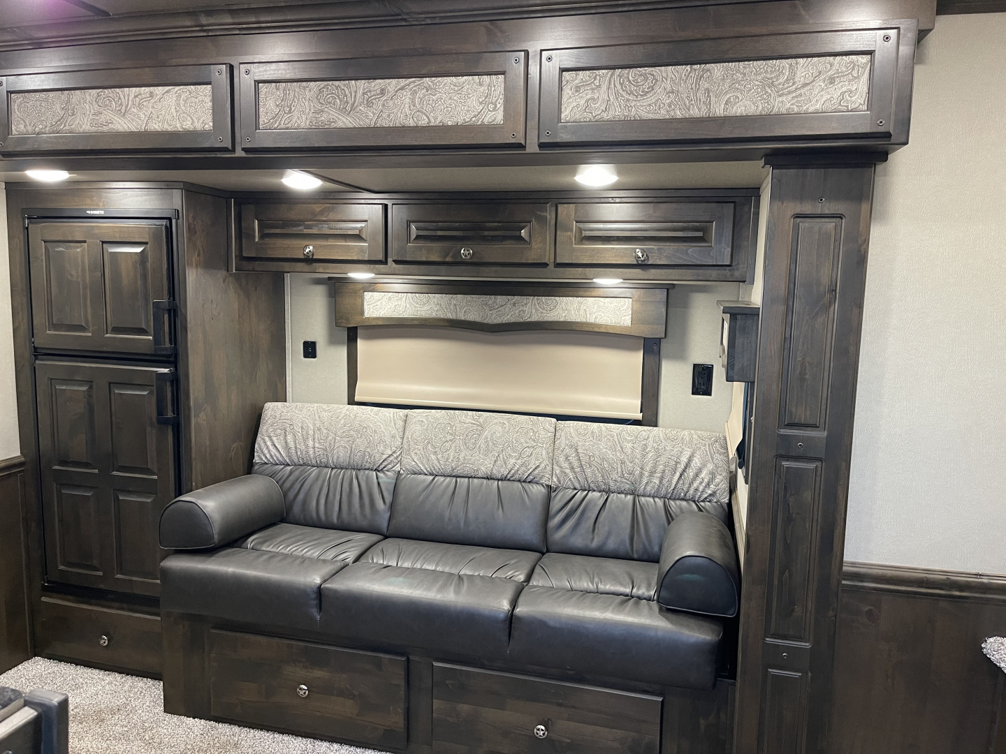 Used 2025 Merhow Trailers SUMMIT 8314 DA Horse Trailer