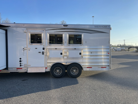 Used 2025 Merhow Trailers SUMMIT 8314 DA Horse Trailer