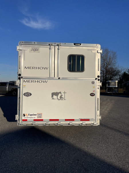 Used 2025 Merhow Trailers SUMMIT 8314 DA Horse Trailer