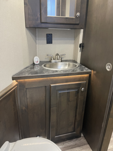 Used 2025 Merhow Trailers SUMMIT 8314 DA Horse Trailer