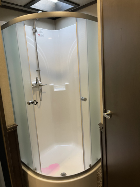 Used 2025 Merhow Trailers SUMMIT 8314 DA Horse Trailer