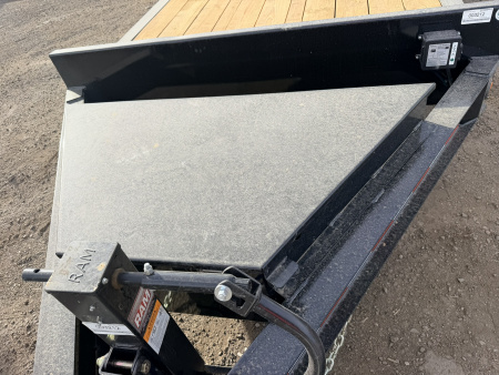 New 2026 Load Trail 7-HD22 I-Beam Equipment Hauler W/ 14ply Tires 14K GVWR