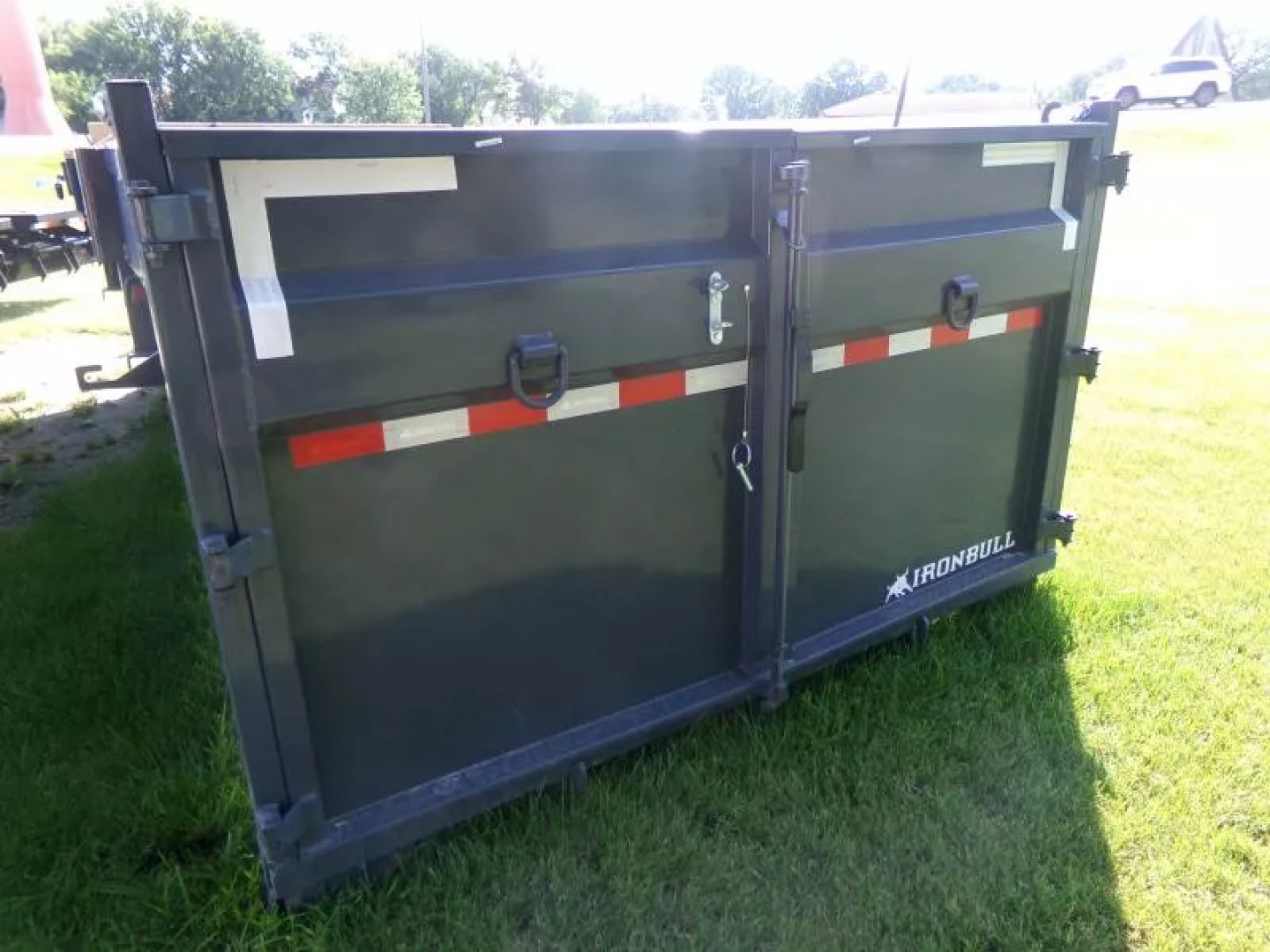 New 2026 Iron Bull 83 x 16 Roll-Off Bin-Gray Dump Trailer