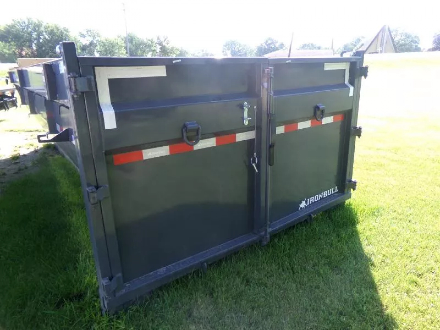 New 2026 Iron Bull 83 x 16 Roll-Off Bin-Gray Dump Trailer