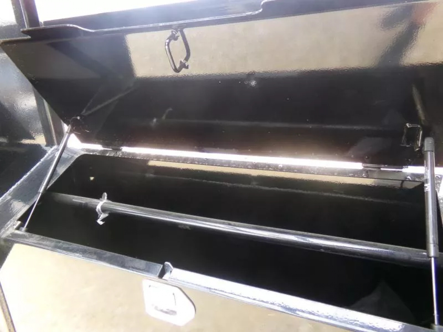 New 2026 Iron Bull 102 x 32 FLG Gooseneck Deckover, 8ft. Slide In Ramps, 23,900 lb. GVWR and Spare Tire