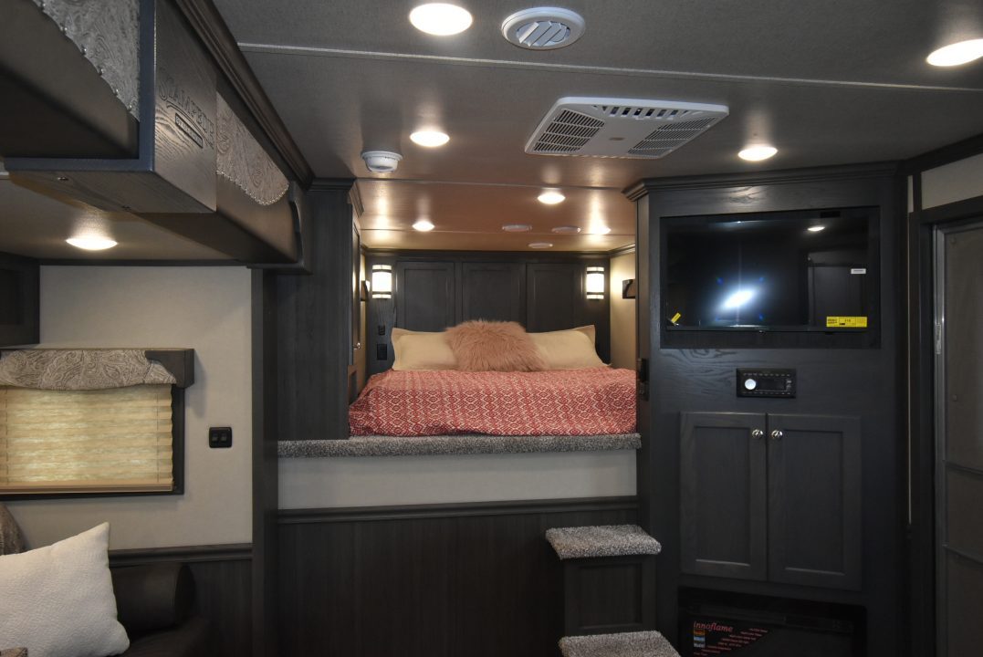 New 2027 Merhow Trailers 8416 BB Horse Trailer